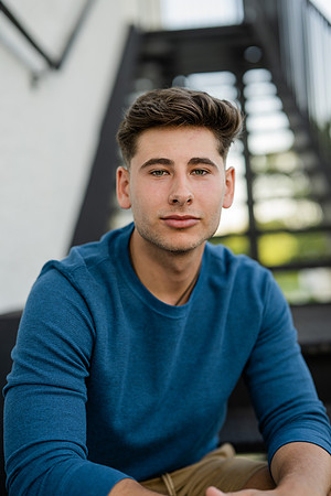 _Z919848